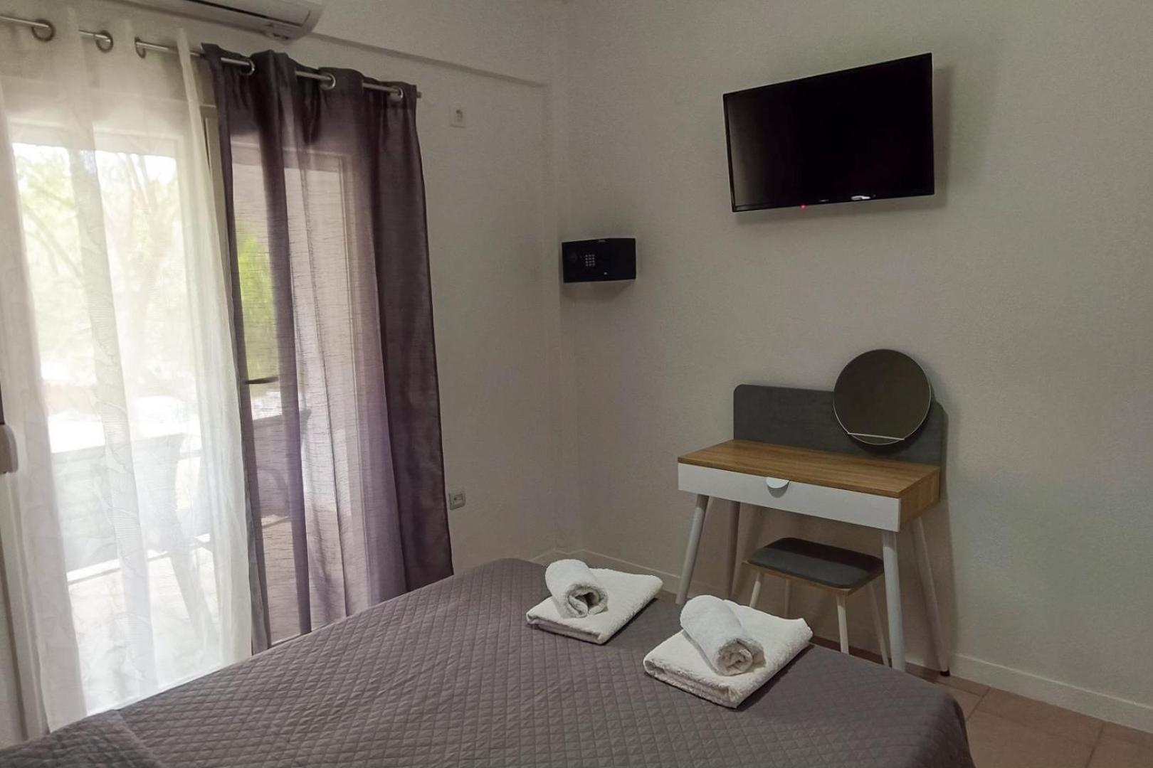 Makis House Hotel Nikiti  Ngoại thất bức ảnh