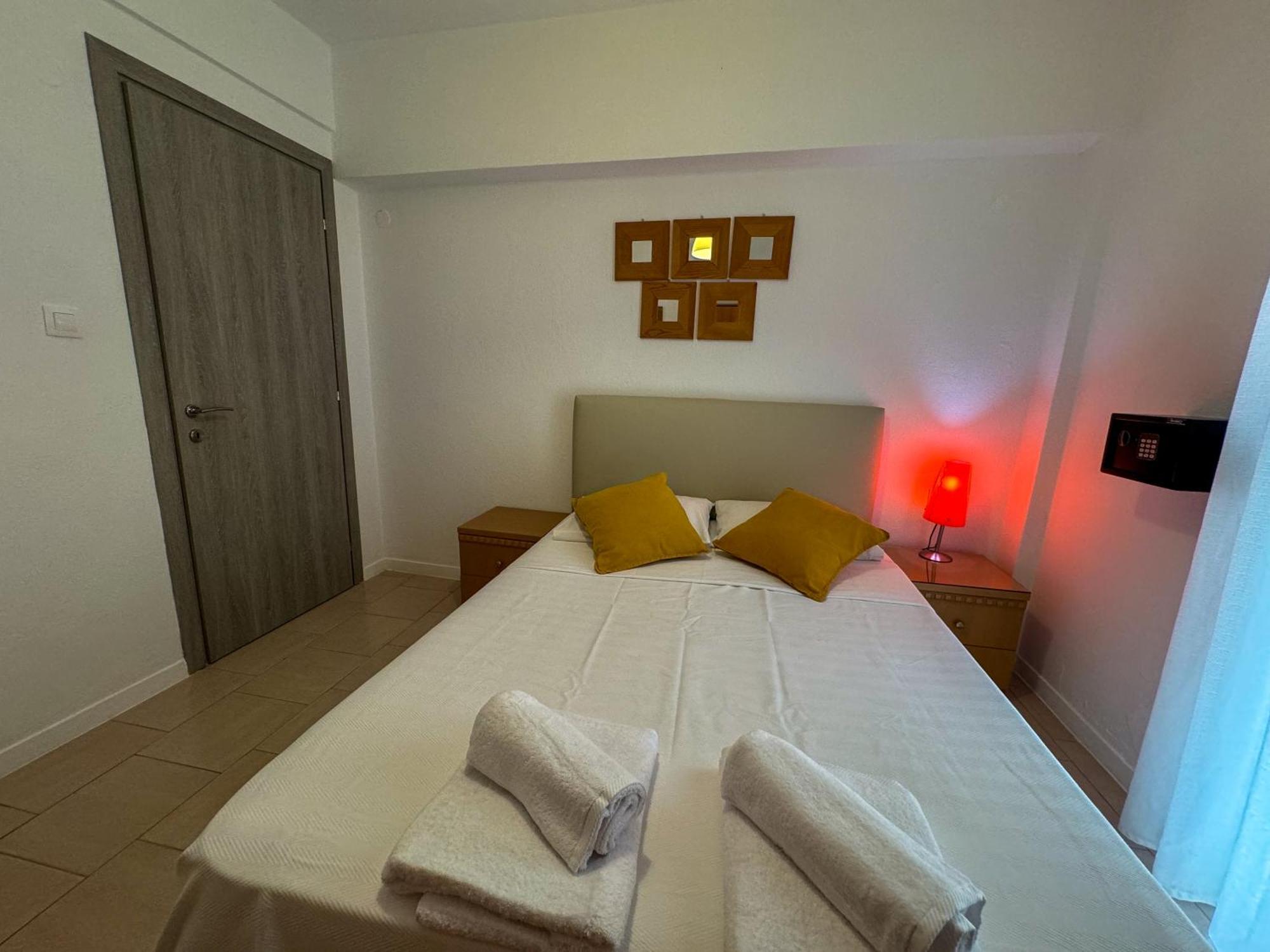 Makis House Hotel Nikiti  Ngoại thất bức ảnh