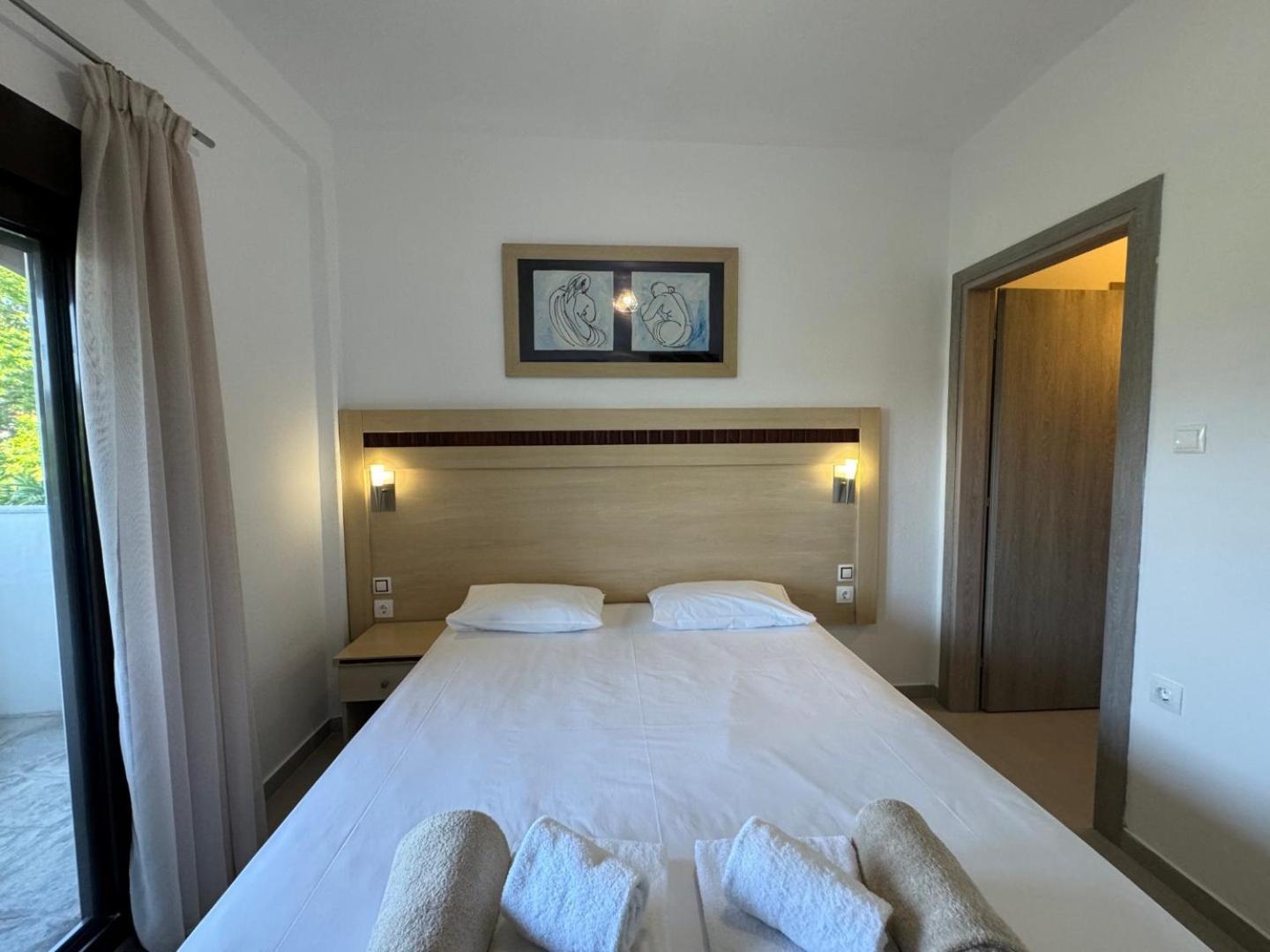 Makis House Hotel Nikiti  Ngoại thất bức ảnh